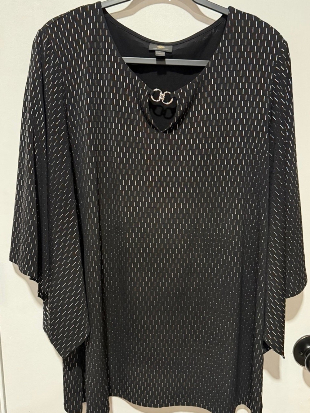 JM Collection Black Tunic with Silver Dash Pattern and Chain Accent Size XL